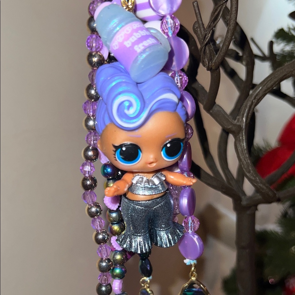 #2 LOL Doll Keycharm - Picture 3 of 3